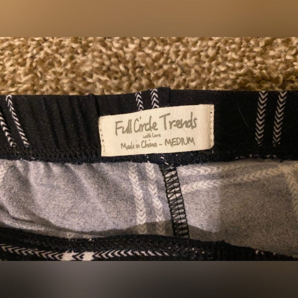 Bell bottom leggings